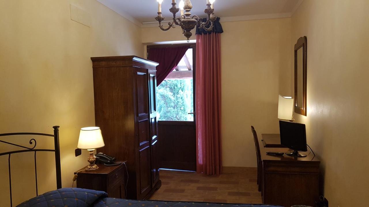 Villa Rinalducci Fano Kültér fotó